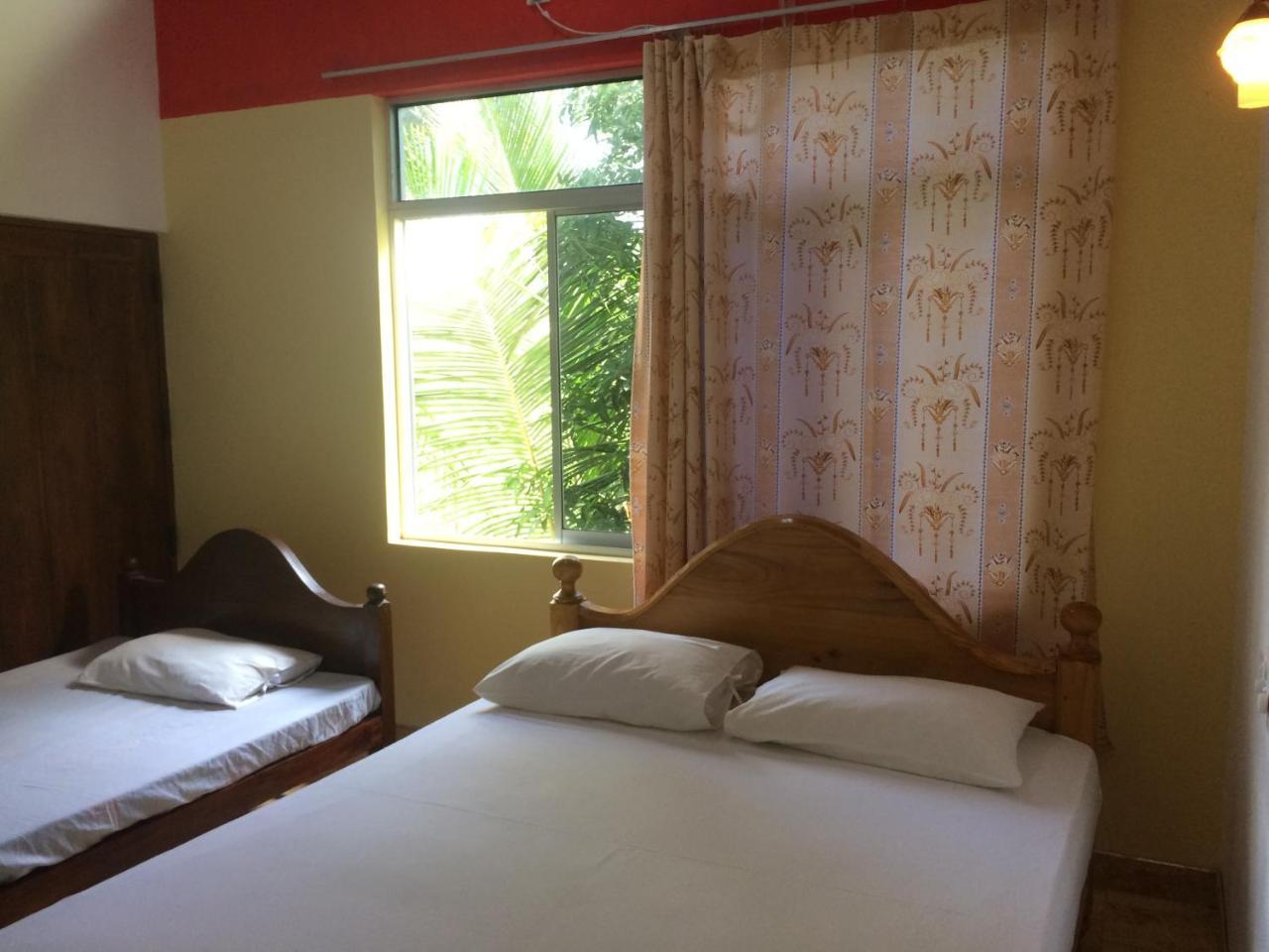 Hotel View Point Tissamaharama Exterior foto