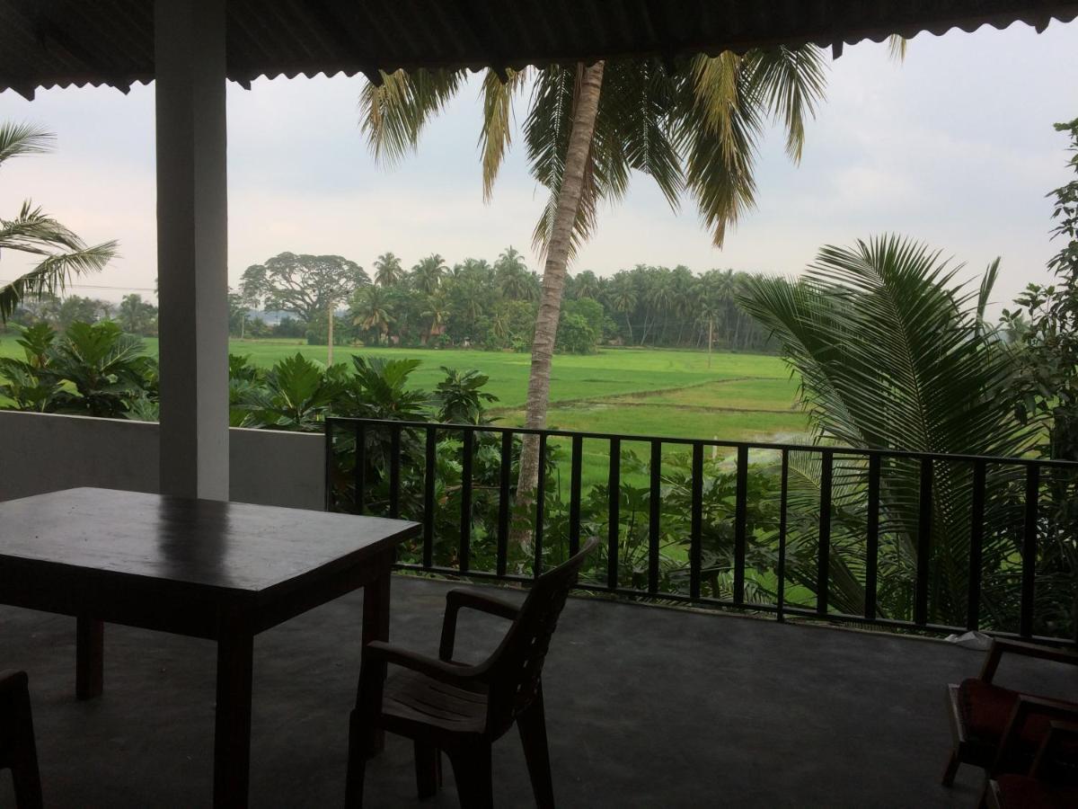Hotel View Point Tissamaharama Zimmer foto